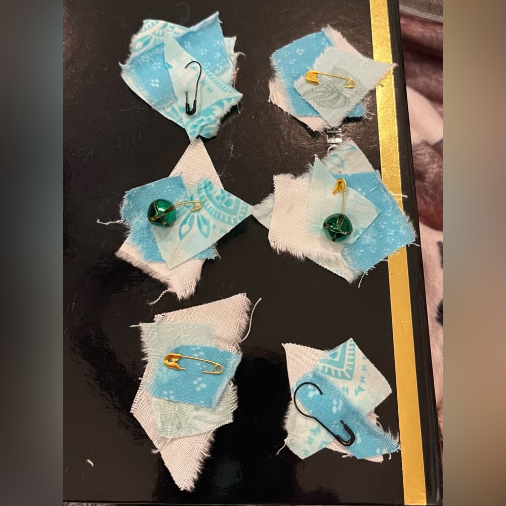6 Clusters / Slow Stitch  Snippets / Junk Journal Ephemera